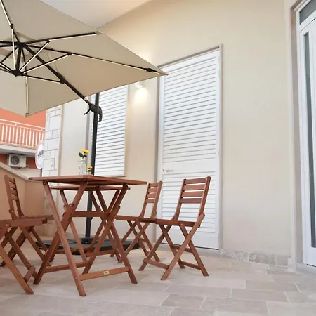 La Focara Bed and Breakfast 3*
